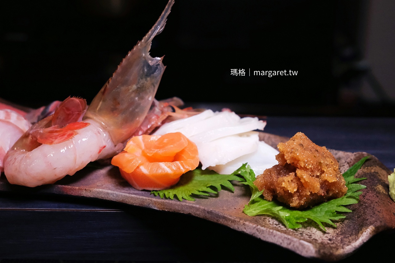 青森魚酒小館牡丹蝦刺身鮮甜彈牙。