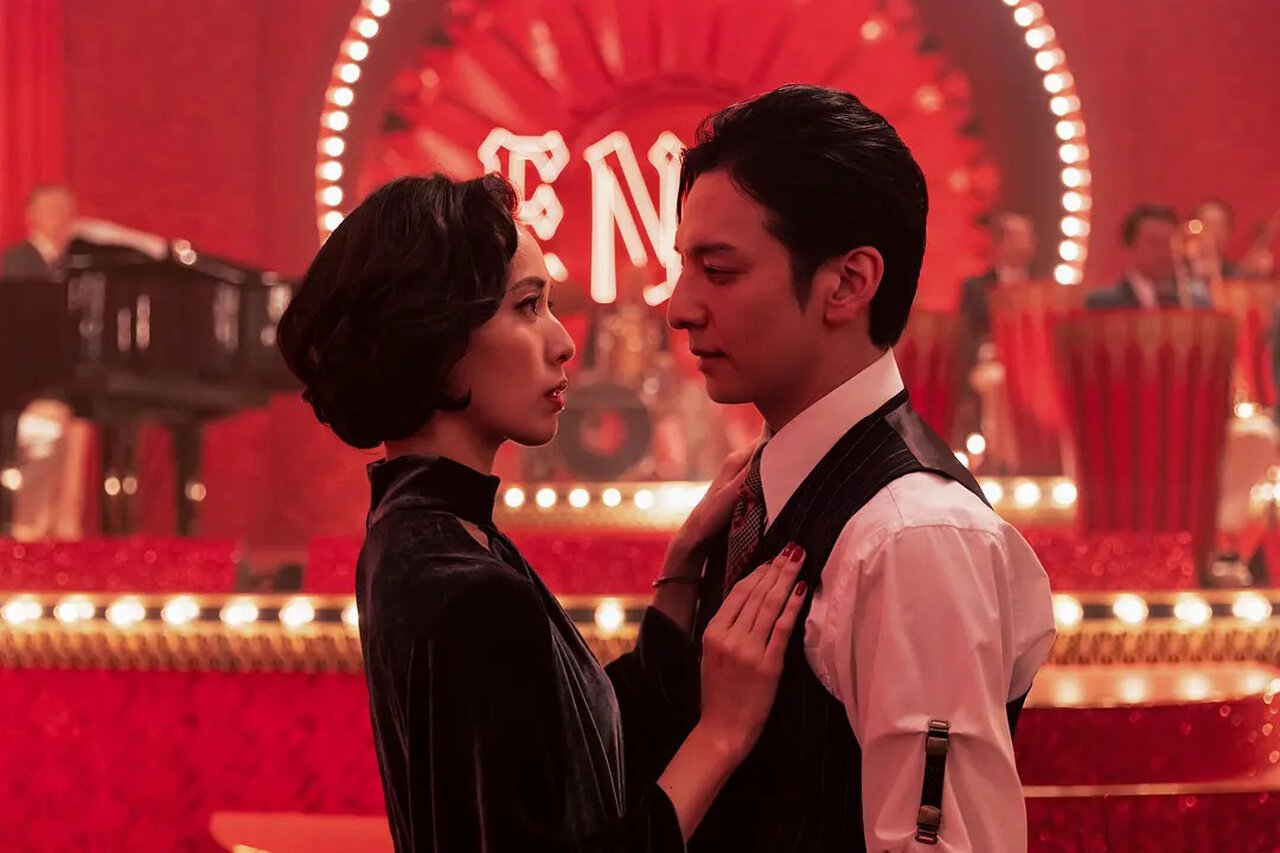 NETFLIX日劇地獄占星師劇照 戶田惠梨香飾演細木數子的強勢霸氣形象