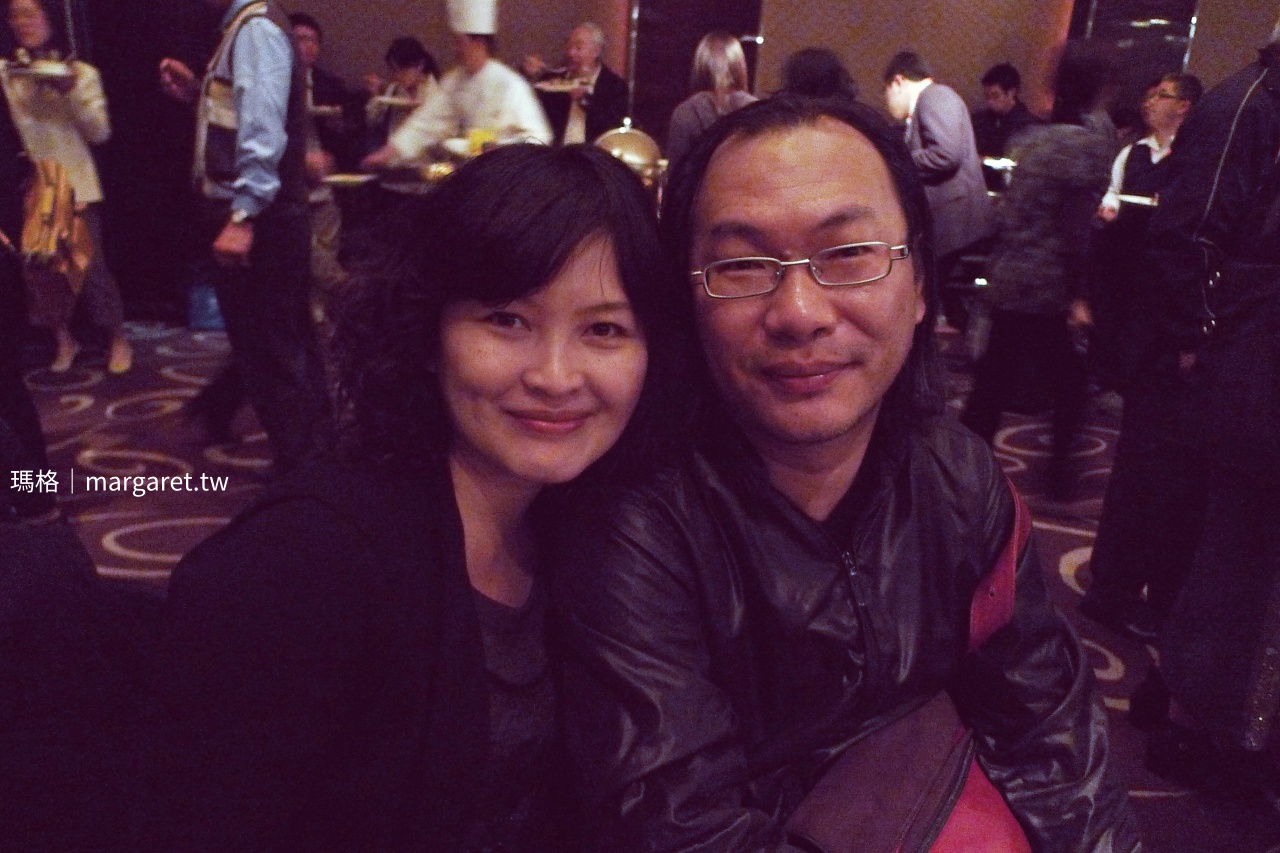 瑪格與前衛花園唱片負責人 Lou 合影。