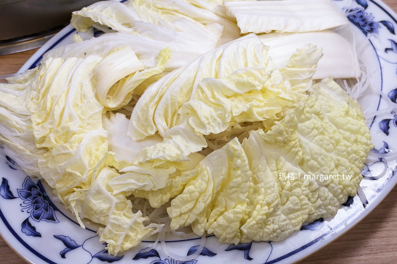 長白小館 小鍋套餐 附贈高麗菜與粉絲