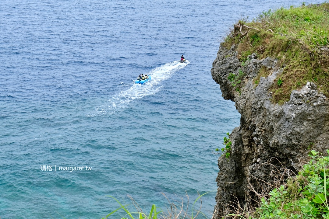 萬座毛。沖繩海岸壯觀的象鼻岩｜可供萬人齊坐的草原