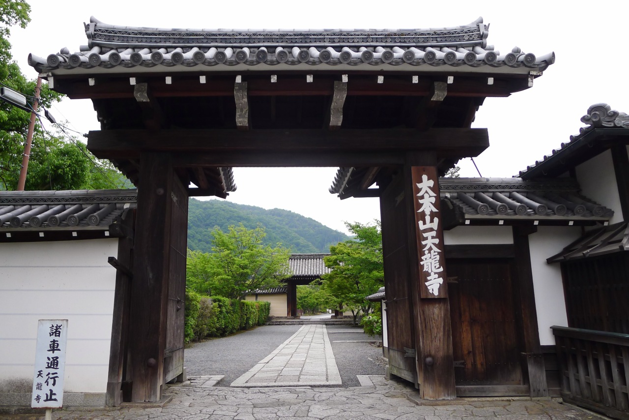 京都嵐山一日遊。景點 / 美食 / 交通｜渡月橋、嵐山公園、竹林小徑