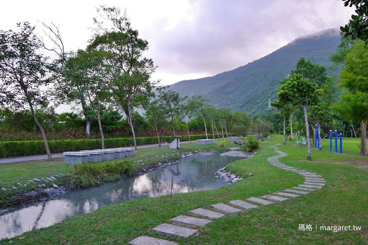 吉安落羽松林步道 溪水環繞親山親水景觀