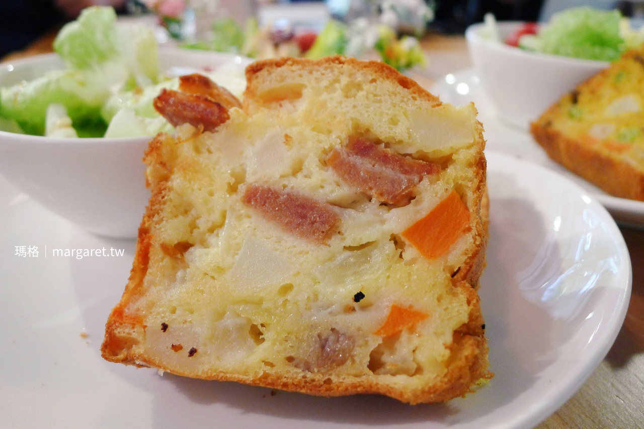 六丁目咖啡輕食 德國香腸鹹派