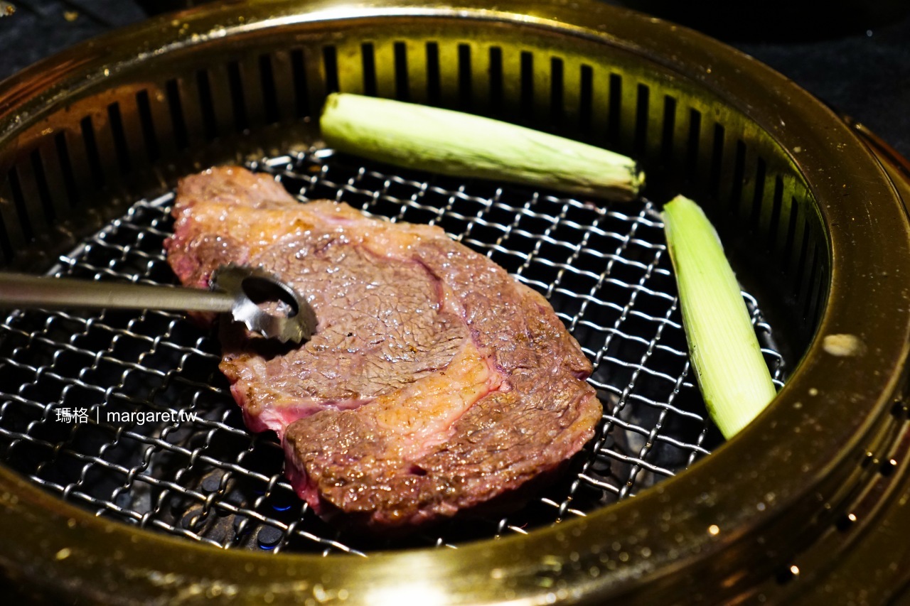 屋賀爺燒肉。台東總店｜每次都要點一碗小太陽雞油飯