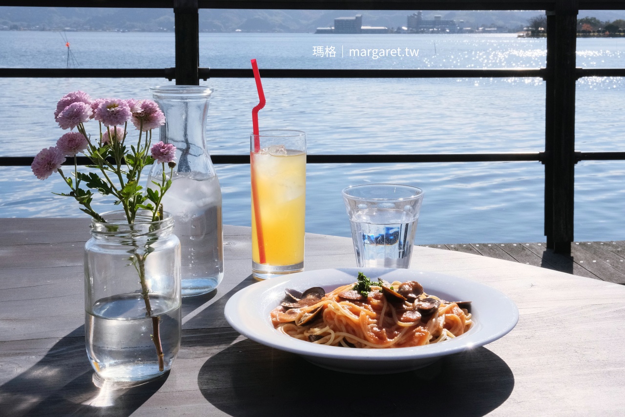 鳥取湯梨濱町Café ippo湖景餐廳的義大利麵。