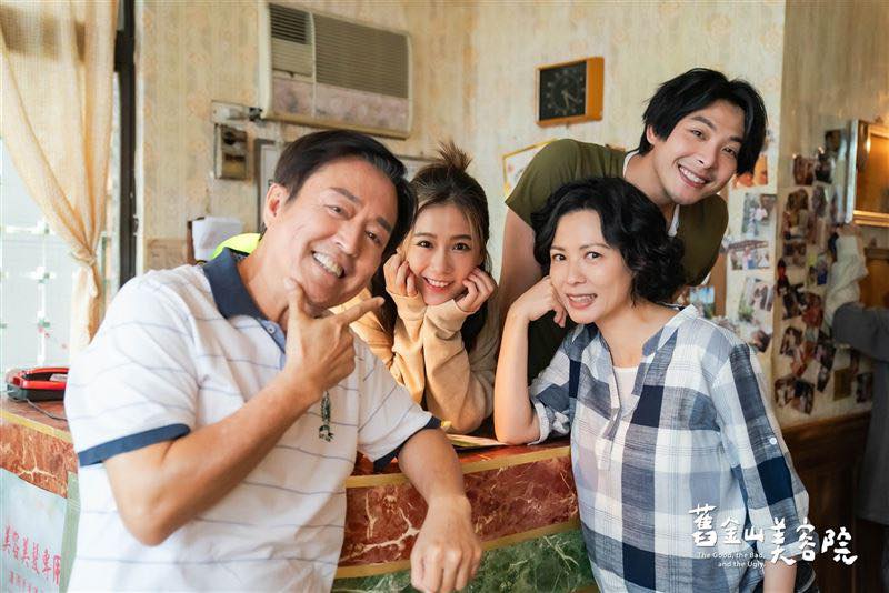 舊金山美容院 深演員配角劇照