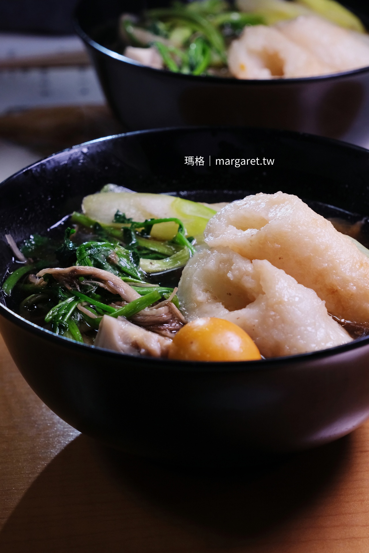 割烹かめ清きりたんぽ鍋，米棒吸飽湯汁後達到最美味狀態。