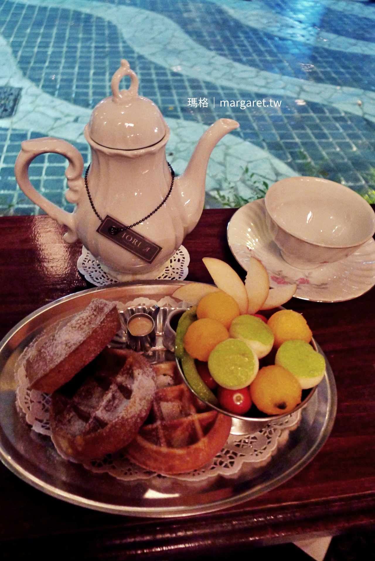 台南IORI Tea House 店內昭和時空裝潢老件陳設懷舊喫茶空間
