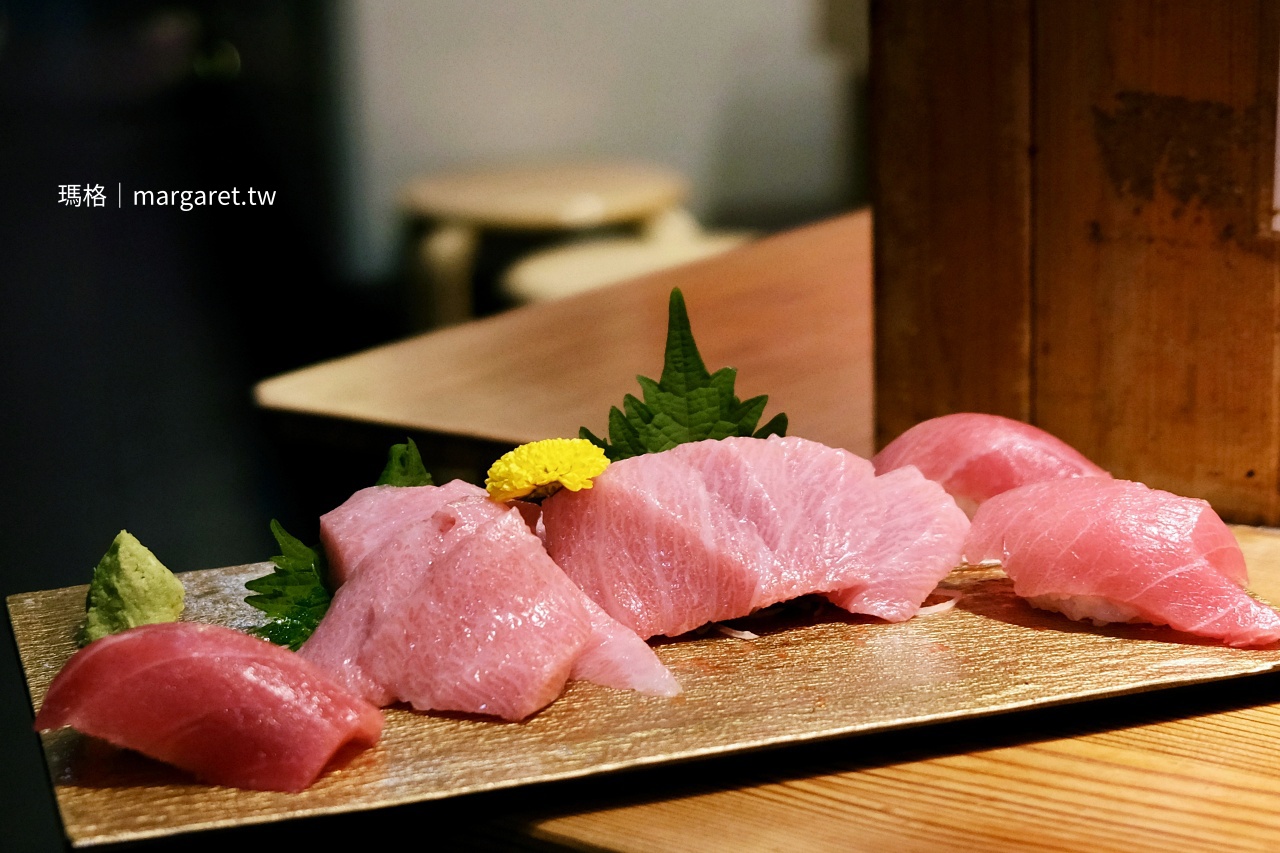 大阪黑門市場排隊名店。黒銀鮪魚屋（まぐろや黒銀）｜特價吃到頂級部位金三角真是太幸運了