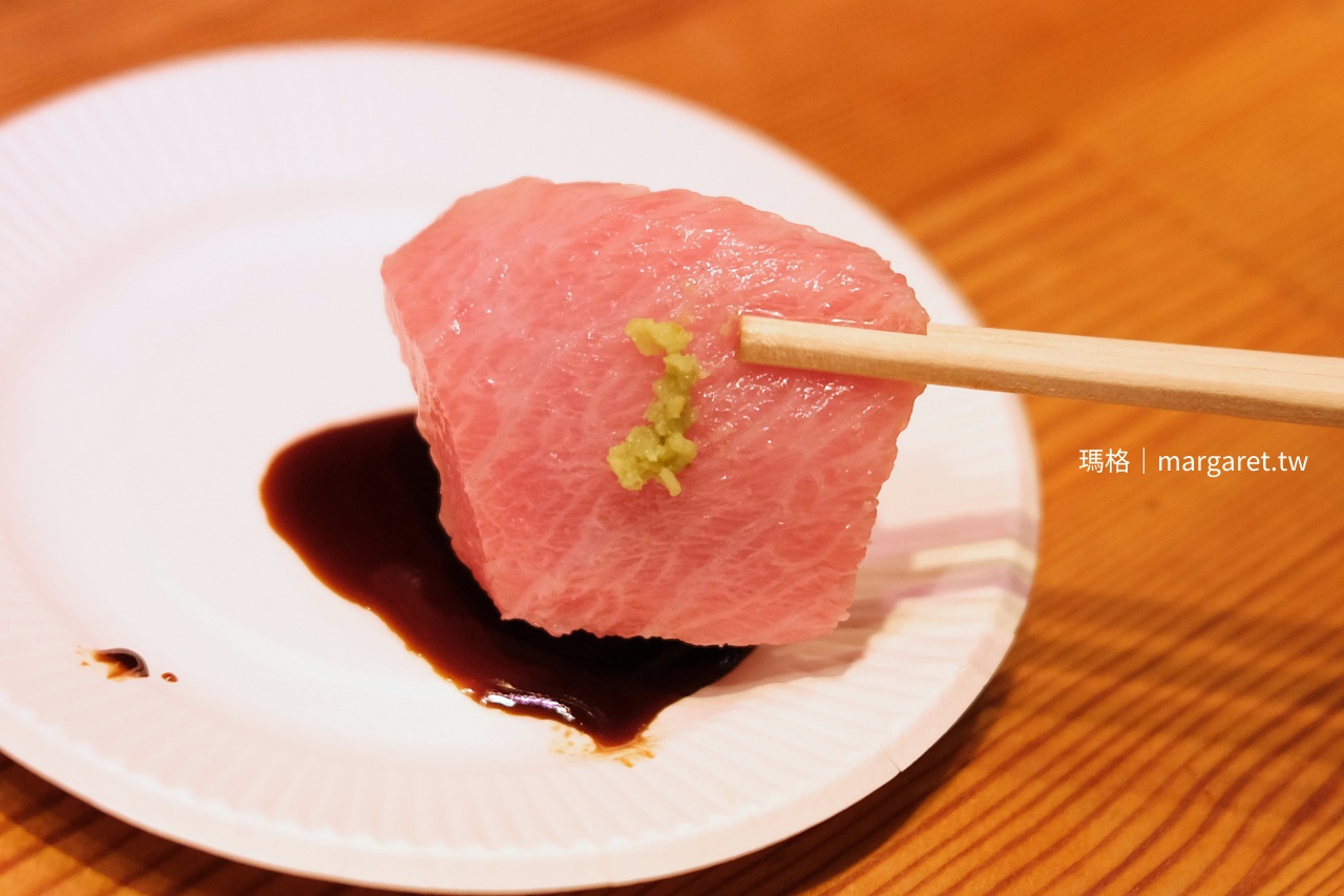 大阪黑門市場排隊名店。黒銀鮪魚屋（まぐろや黒銀）｜特價吃到頂級部位金三角真是太幸運了