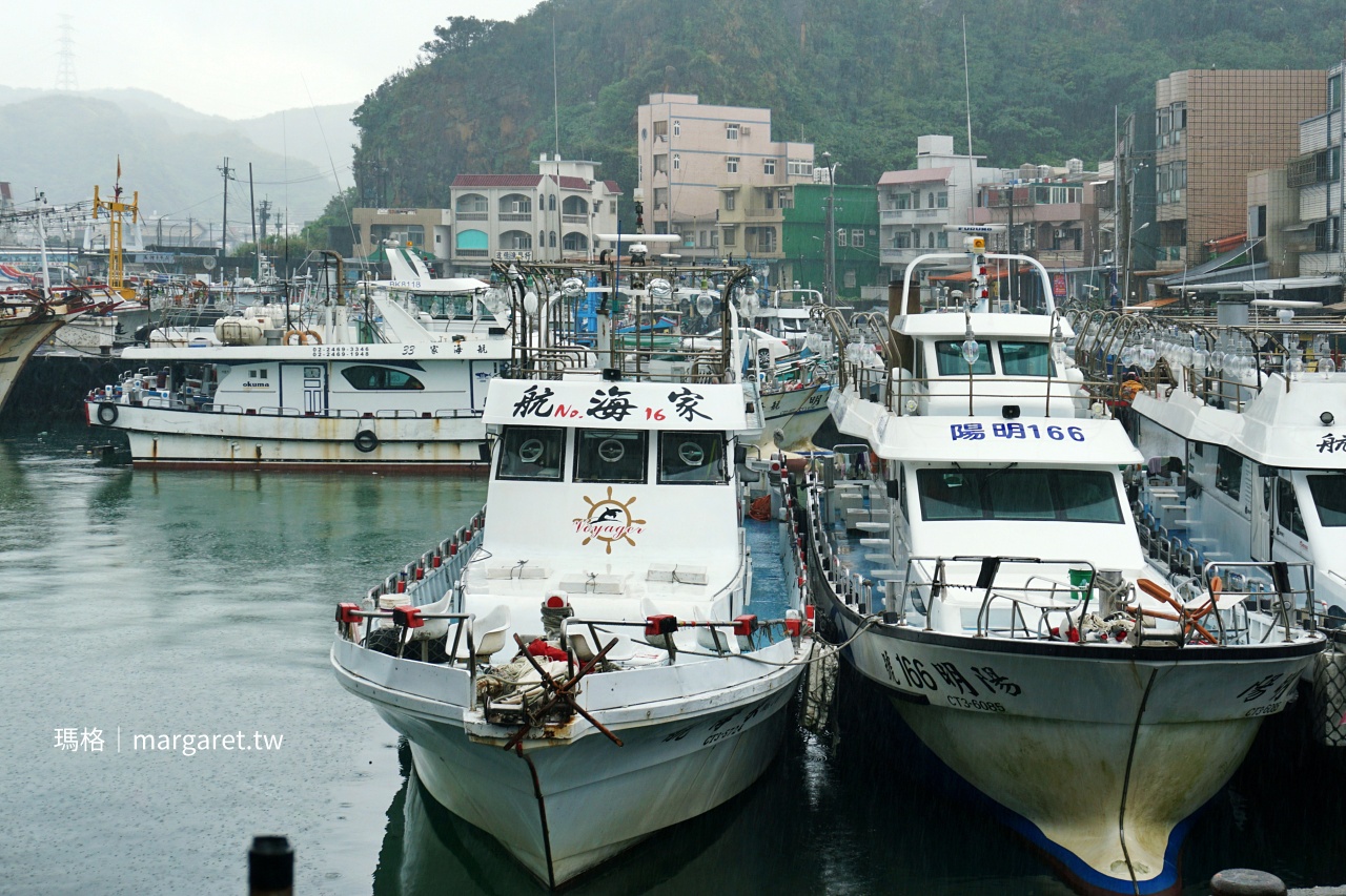友信海鮮餐廳用餐。深澳漁港美食｜雨中的酋長岩、無緣的象鼻岩