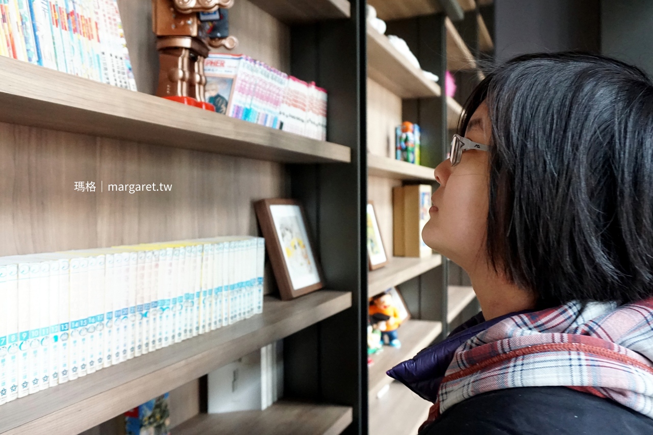 Just Sleep捷絲旅。花蓮中正館｜前身為美琪飯店。戲院播映室變身懷舊漫畫圖書室