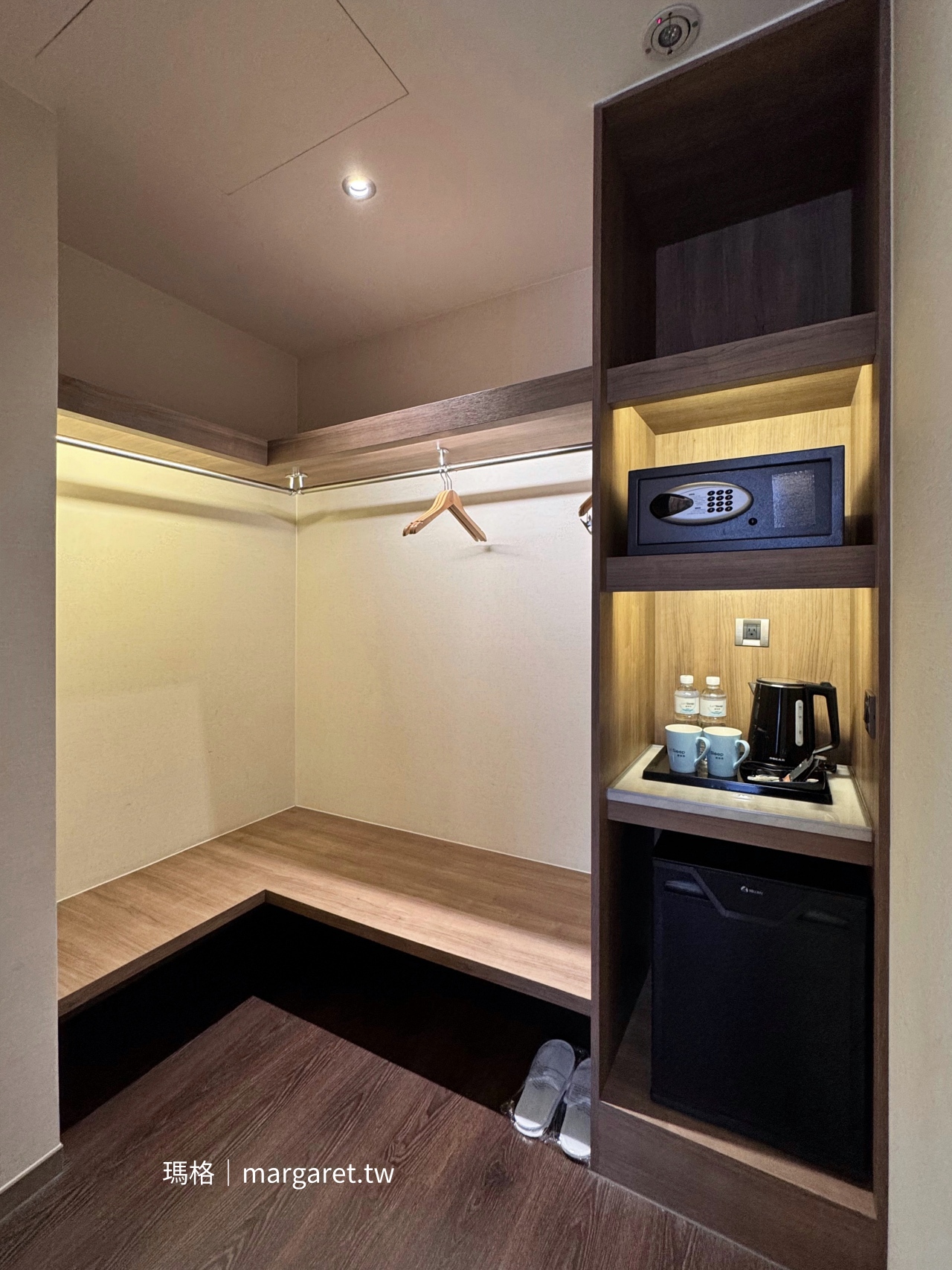 Just Sleep捷絲旅。花蓮中正館｜前身為美琪飯店。戲院播映室變身懷舊漫畫圖書室