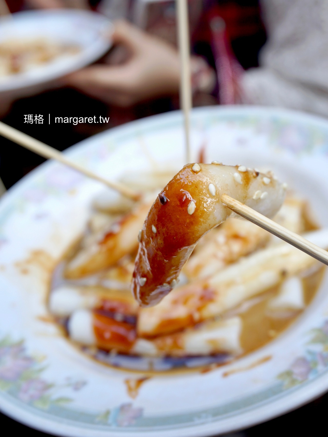 合益泰小食。香港必比登人氣美食｜滑溜腸粉融合米香、豬油麻醬香