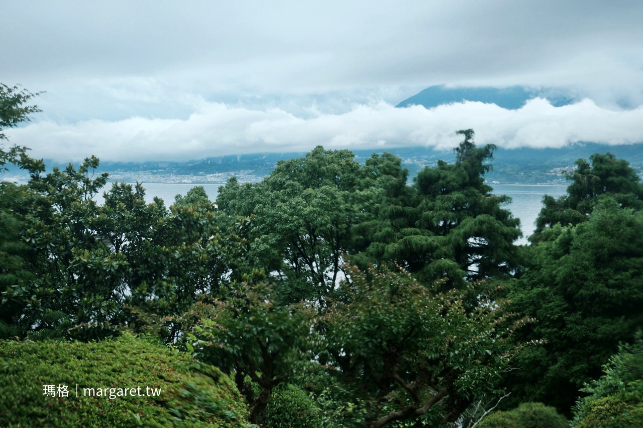 的山莊庭園 借景高崎山 全景