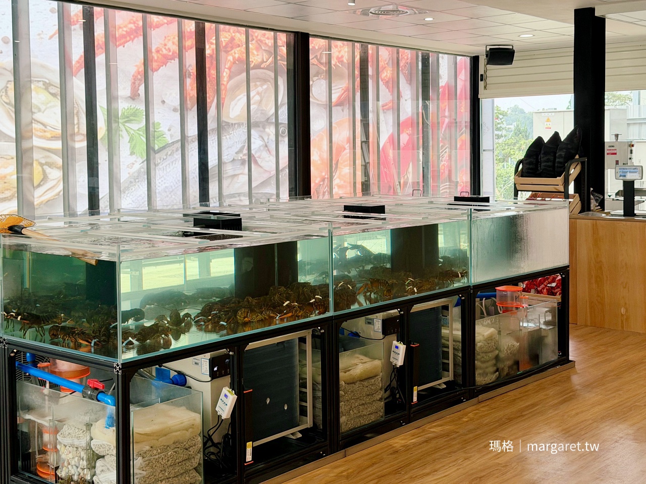 有趣事務所。嘉義最 Chill 餐飲提案｜生猛海鮮 x 進口食材 x 職人燒烤