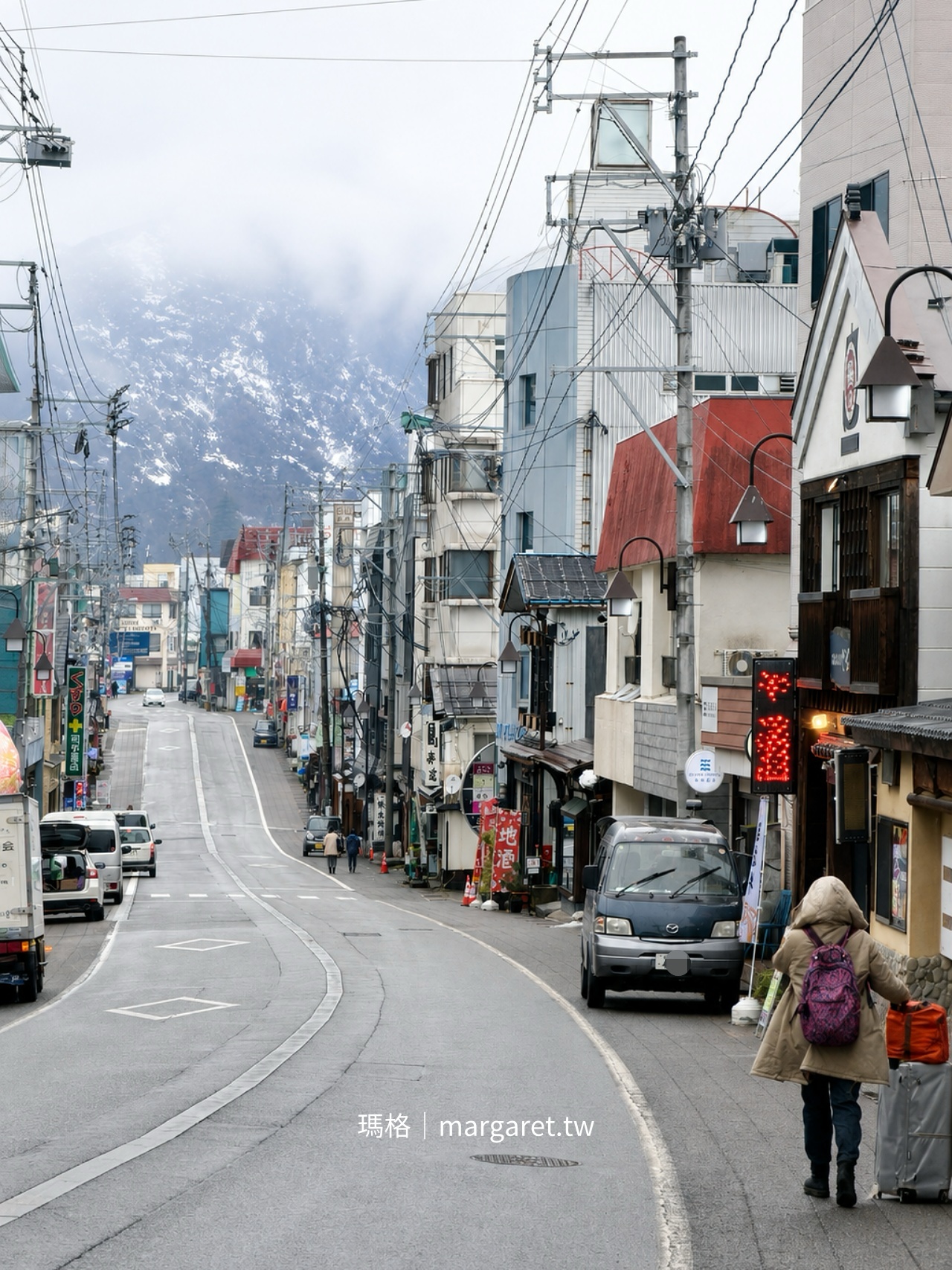 湯澤町冬季街景 暖冬殘雪零星散落