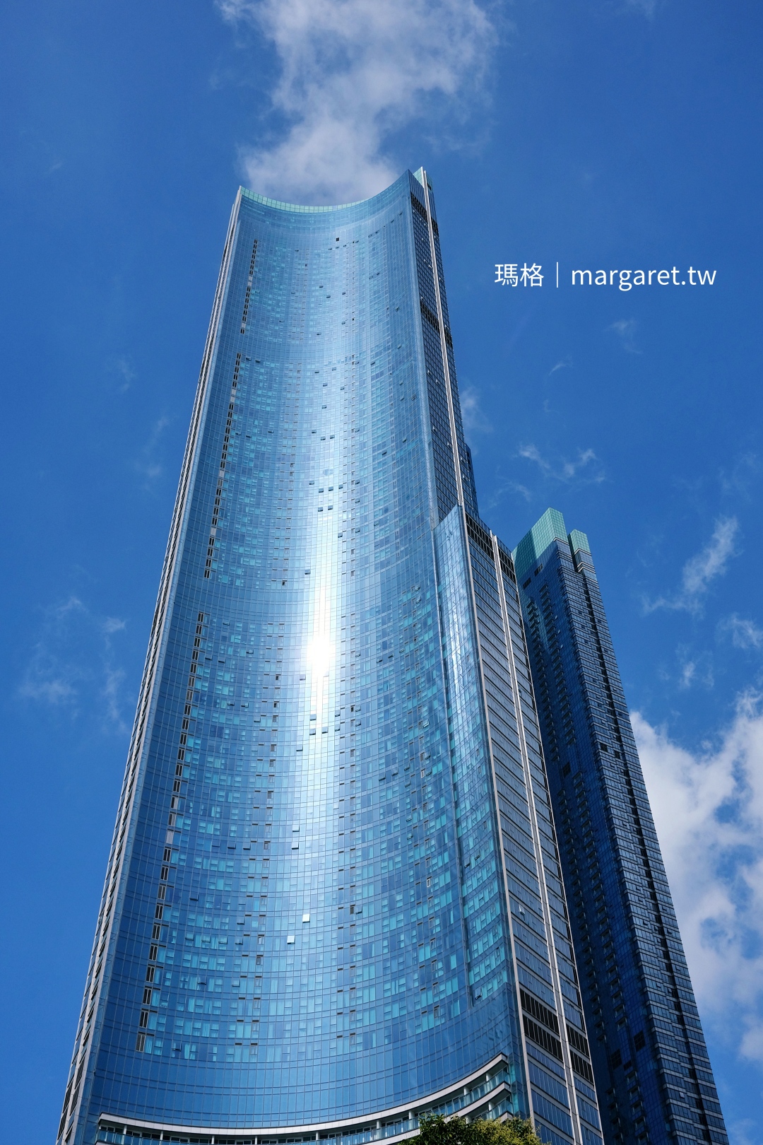 海雲台藍線公園海岸列車。釜山海景第一排｜可愛的天空膠囊列車