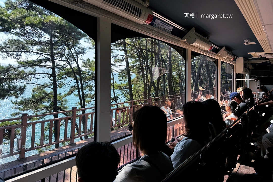 海雲台藍線公園海岸列車。釜山海景第一排｜可愛的天空膠囊列車