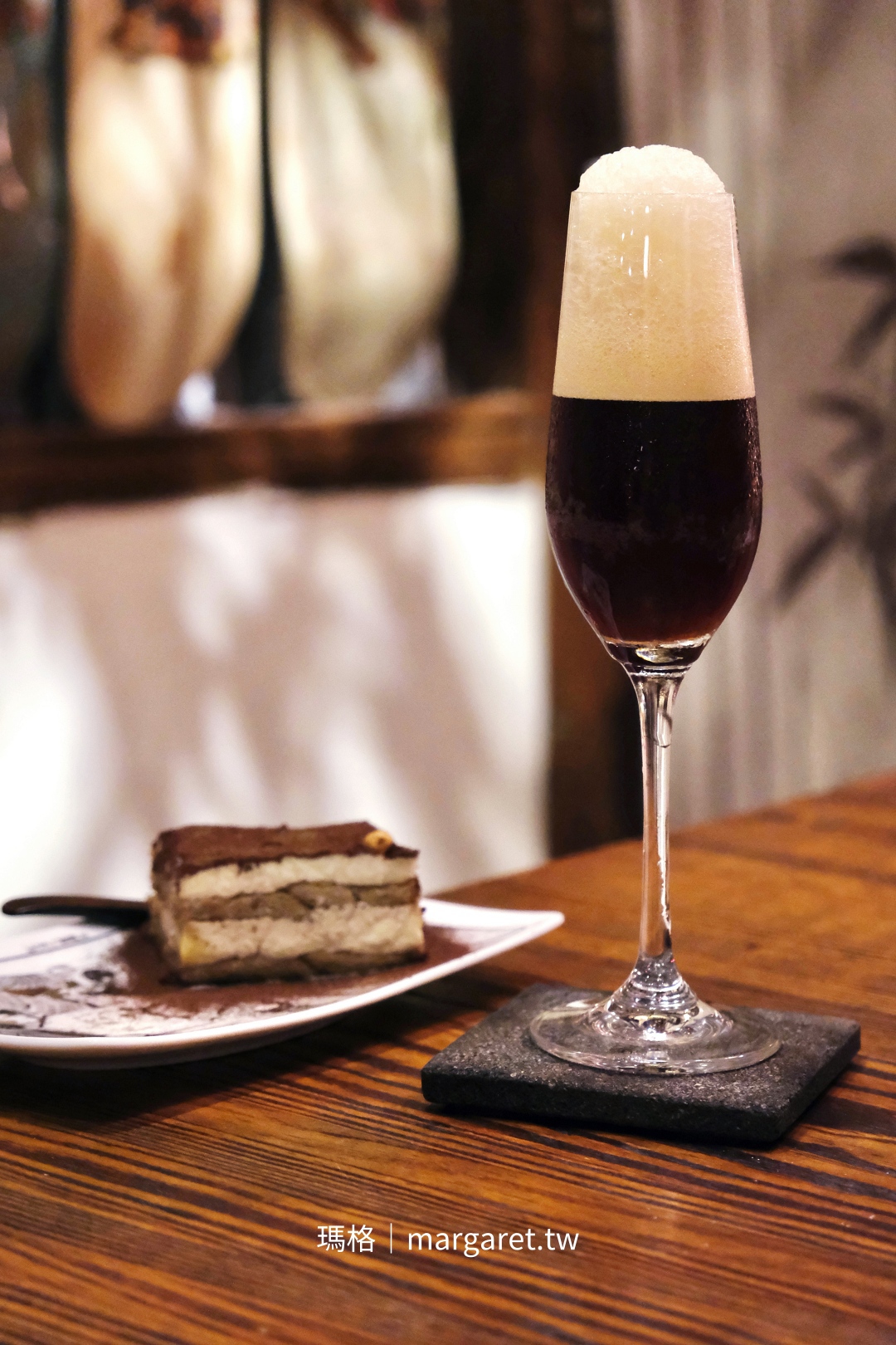 秘氏咖啡。嘉義｜KONO點滴手沖，慢萃昭和時光