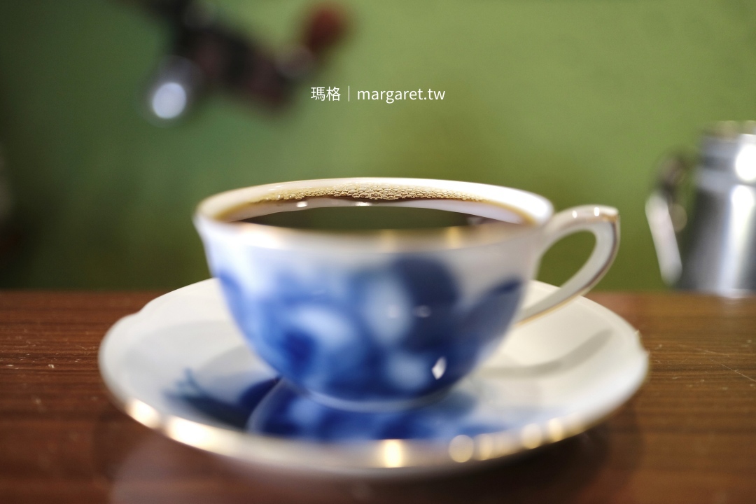 咖啡道。低調的台中品飲角落｜日本皇室御用骨瓷杯裡的精萃風味