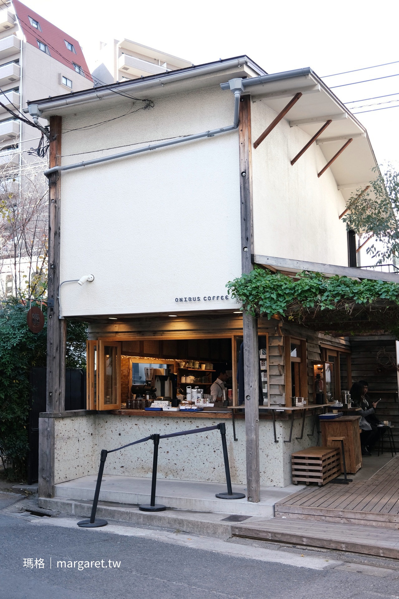 ONIBUS COFFEE 中目黑。東京街角低調咖啡名店｜紅到已經來台開分店
