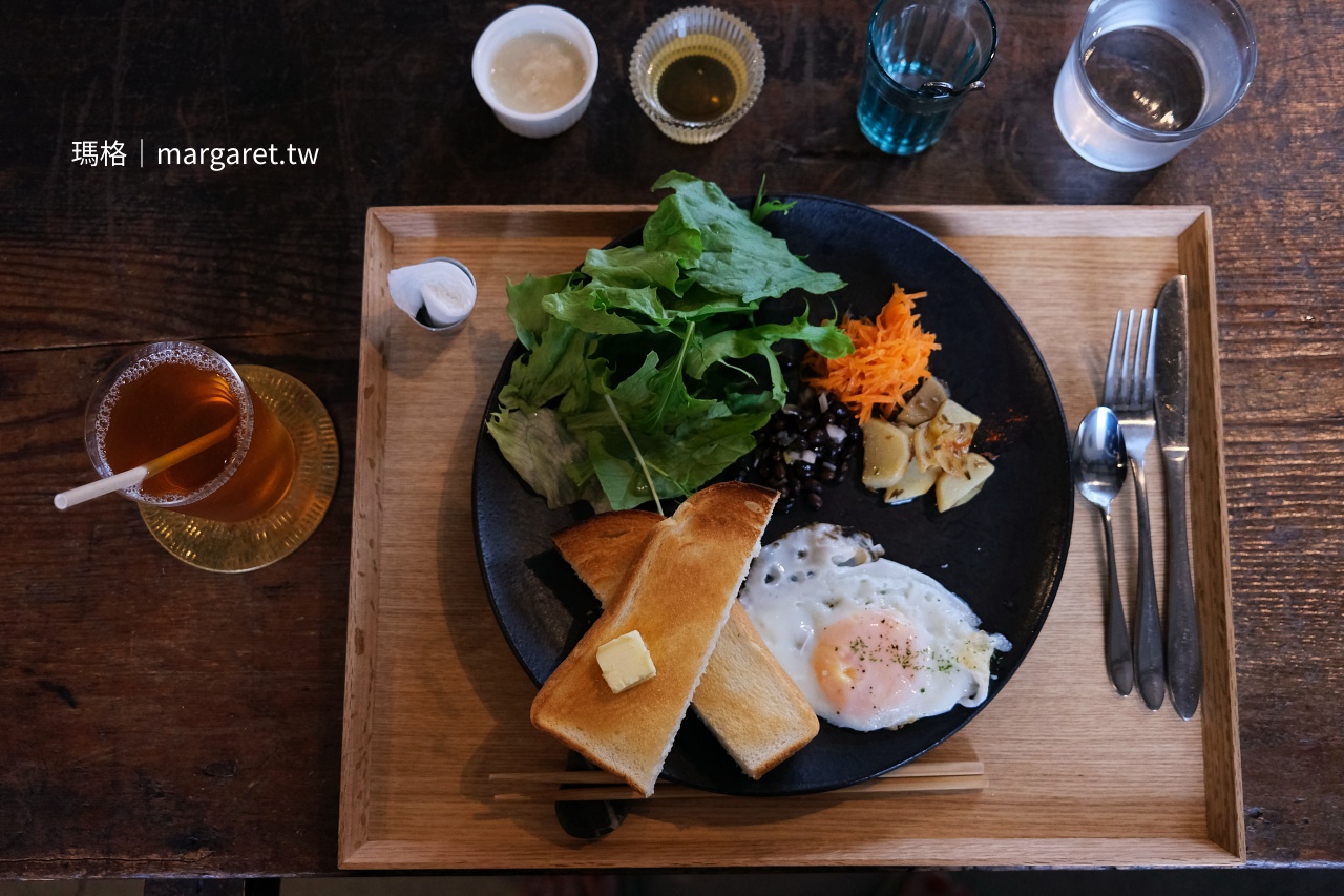 北海道白老町 haku hostel早餐吐司與太陽蛋