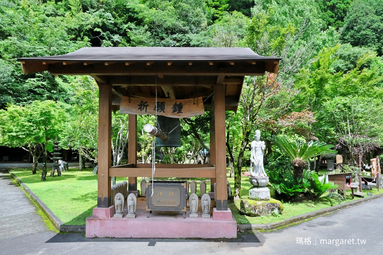 稻積水中鐘乳洞園區 祈願鐘與地藏小祠