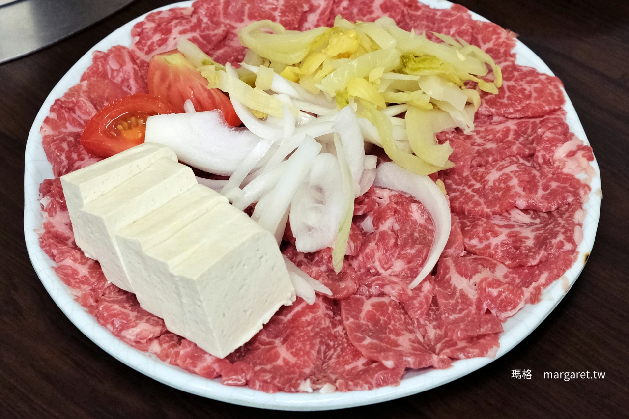 隆賓汕頭火鍋。屏東夜市飄香一甲子｜網推沙茶醬加花生醬才對味真的嗎？