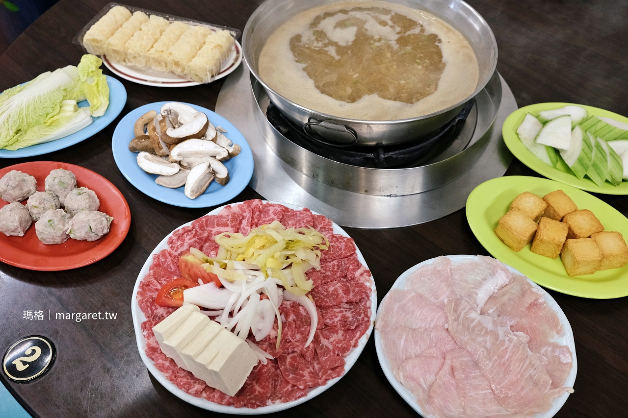 隆賓汕頭火鍋。屏東夜市飄香一甲子｜網推沙茶醬加花生醬才對味真的嗎？