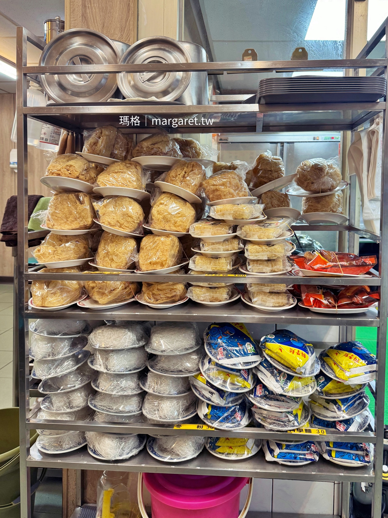 隆賓汕頭火鍋。屏東夜市飄香一甲子｜網推沙茶醬加花生醬才對味真的嗎？