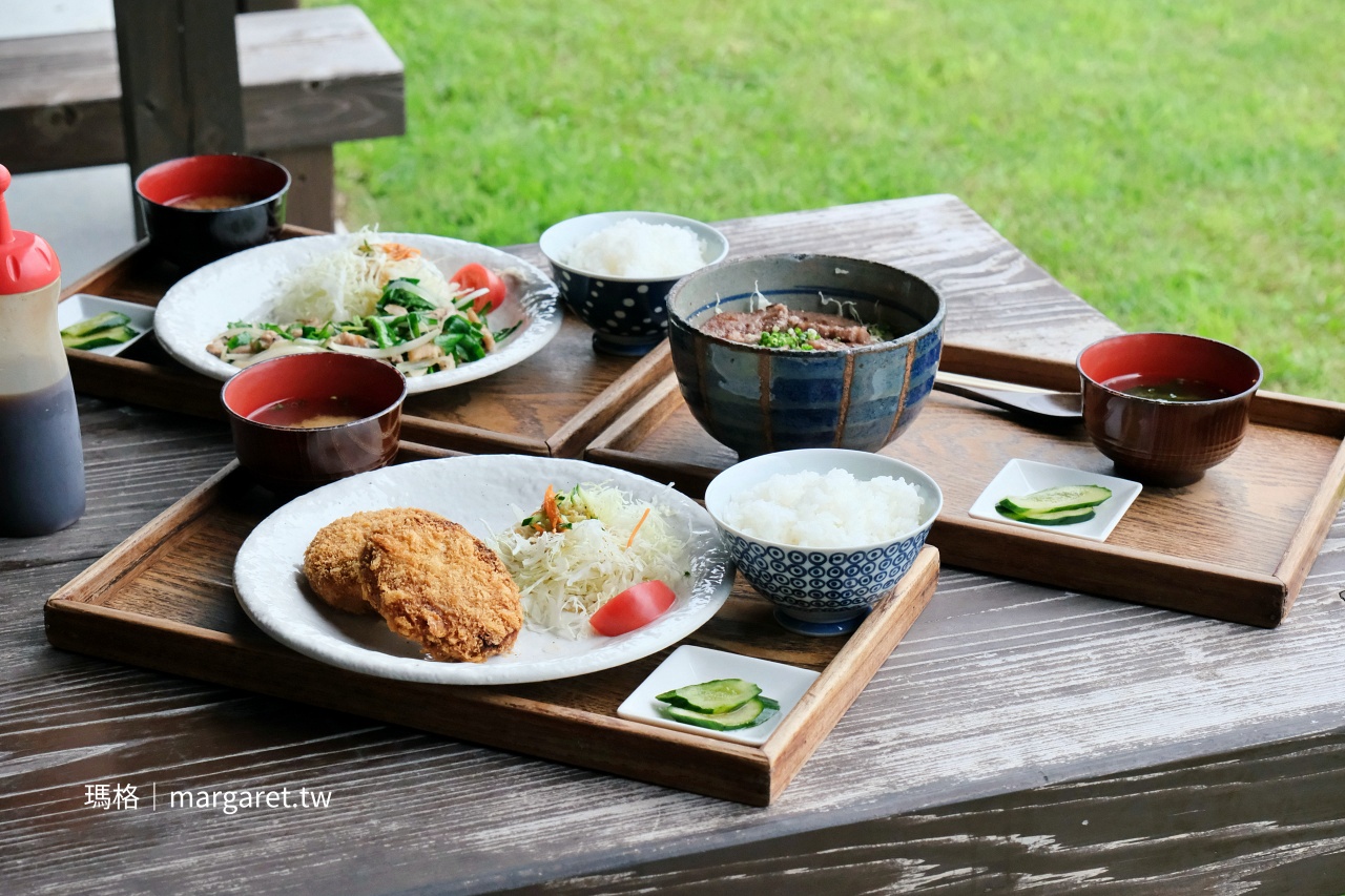 Bebenko戶外用餐區 高原景色 雨後清新