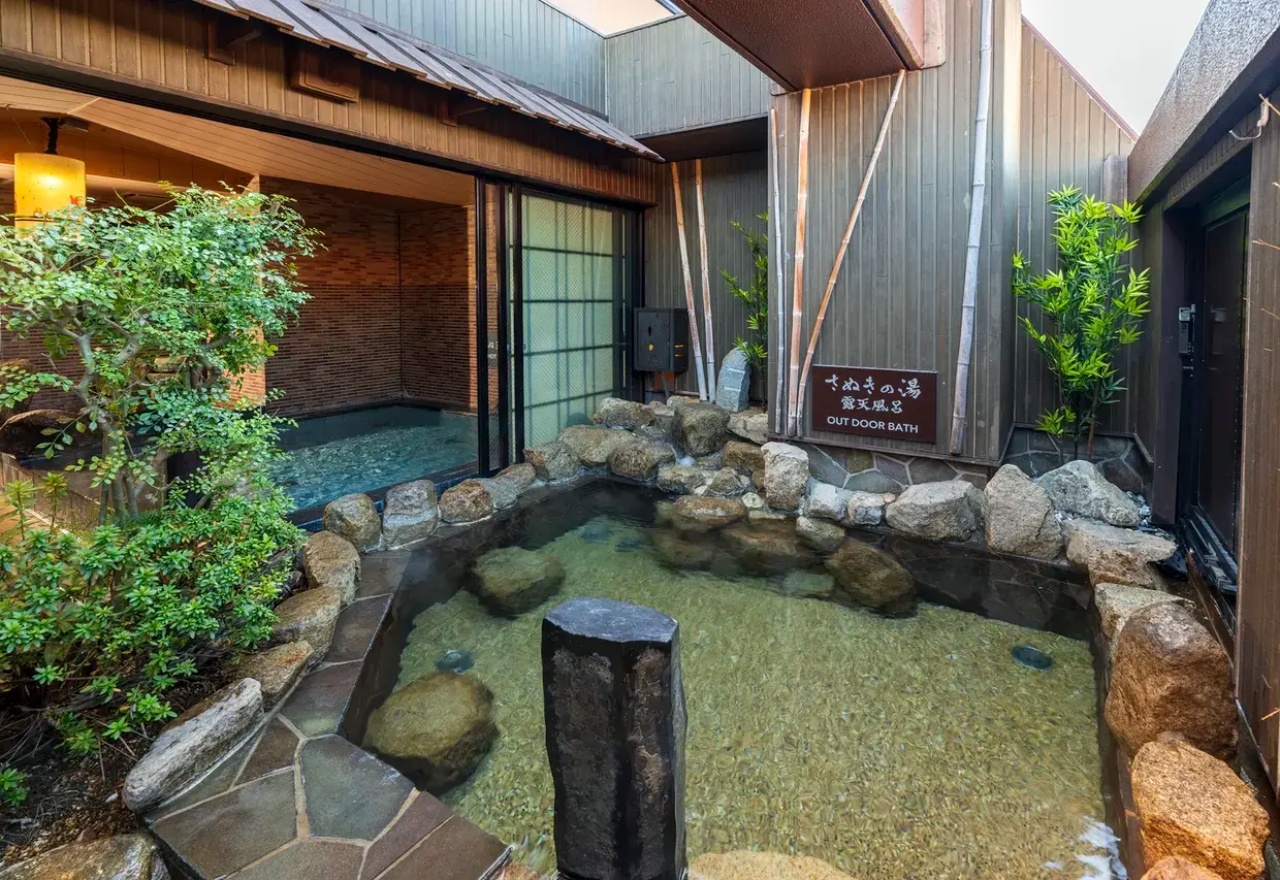Dormy Inn高松 大浴場 室內浴池空間