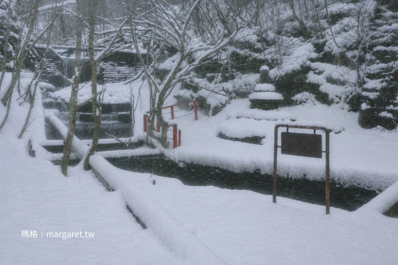 仙山線沿途冬季山林雪景