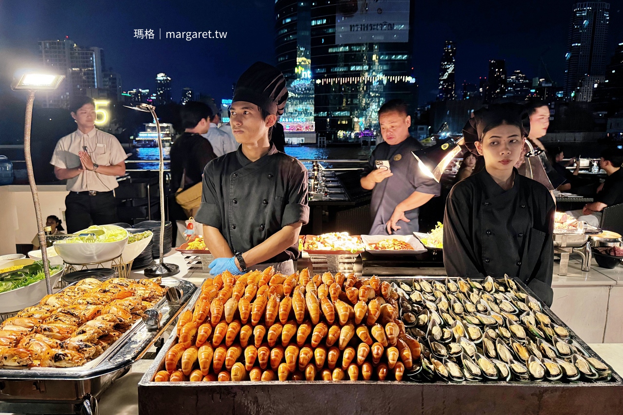 Opulence豪華郵輪自助餐海鮮區新鮮生蠔泰國蝦。