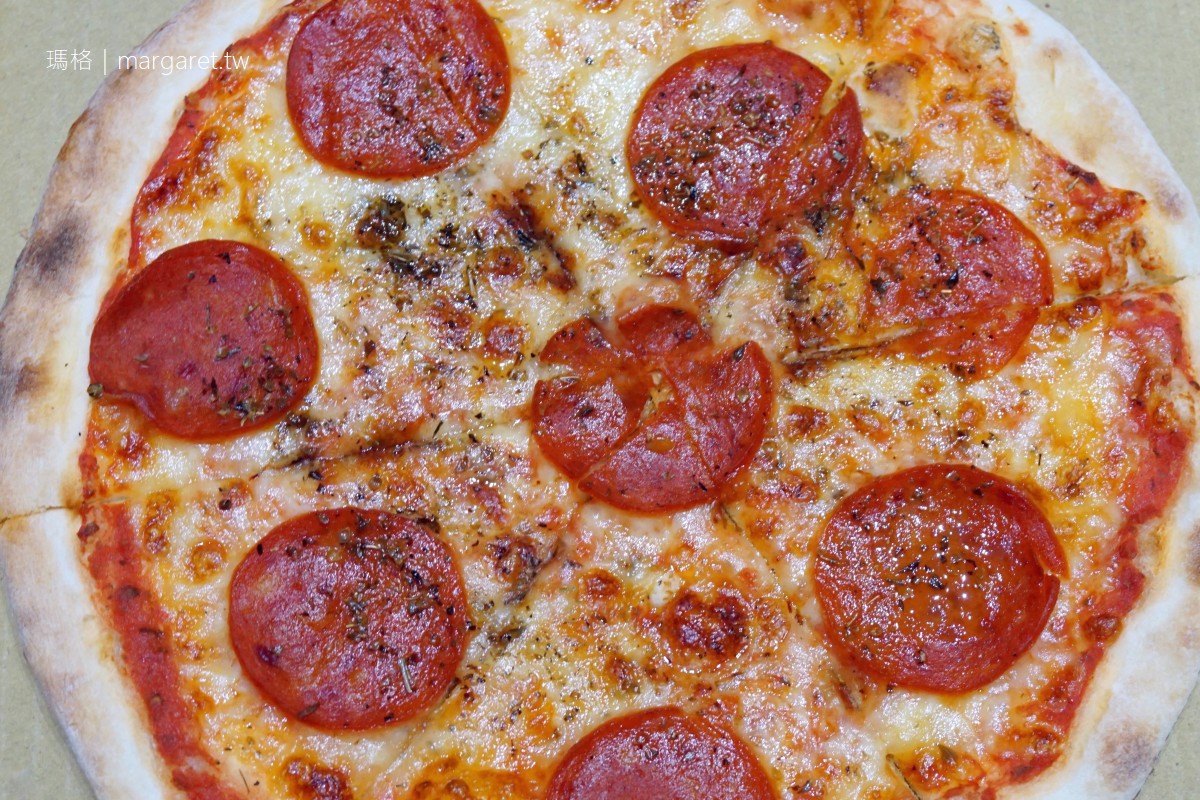小約翰手工薄餅披薩。線上訂購9折｜松山區外帶美食  #茹茹食記