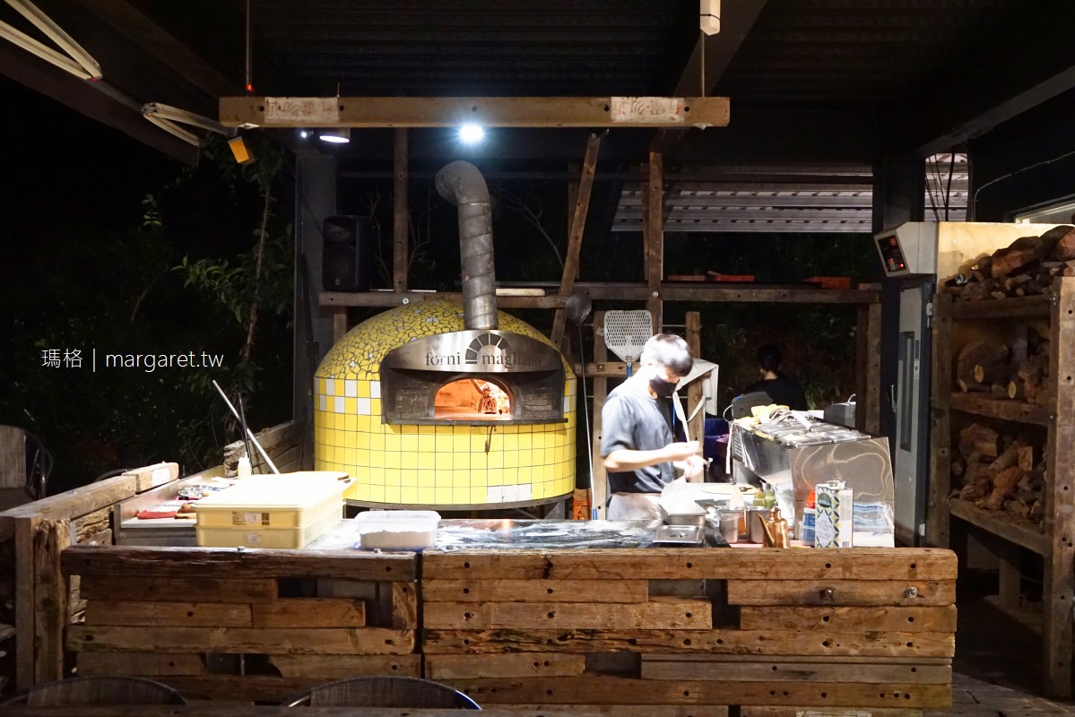 礁溪空ㄟ咖啡。蘭陽平原無敵夜景｜國際水準手工窯烤披薩不是蓋的