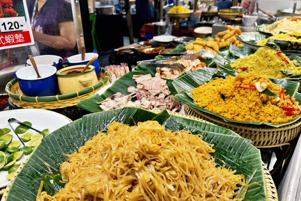 ICONSIAM 暹羅天地。昭披耶河畔的曼谷時尚地標｜購物、美食與夜景交織