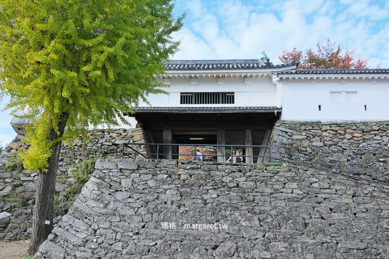和歌山城。西之丸庭園浪漫紅葉季｜日本百名城、三大連立式平山城之一