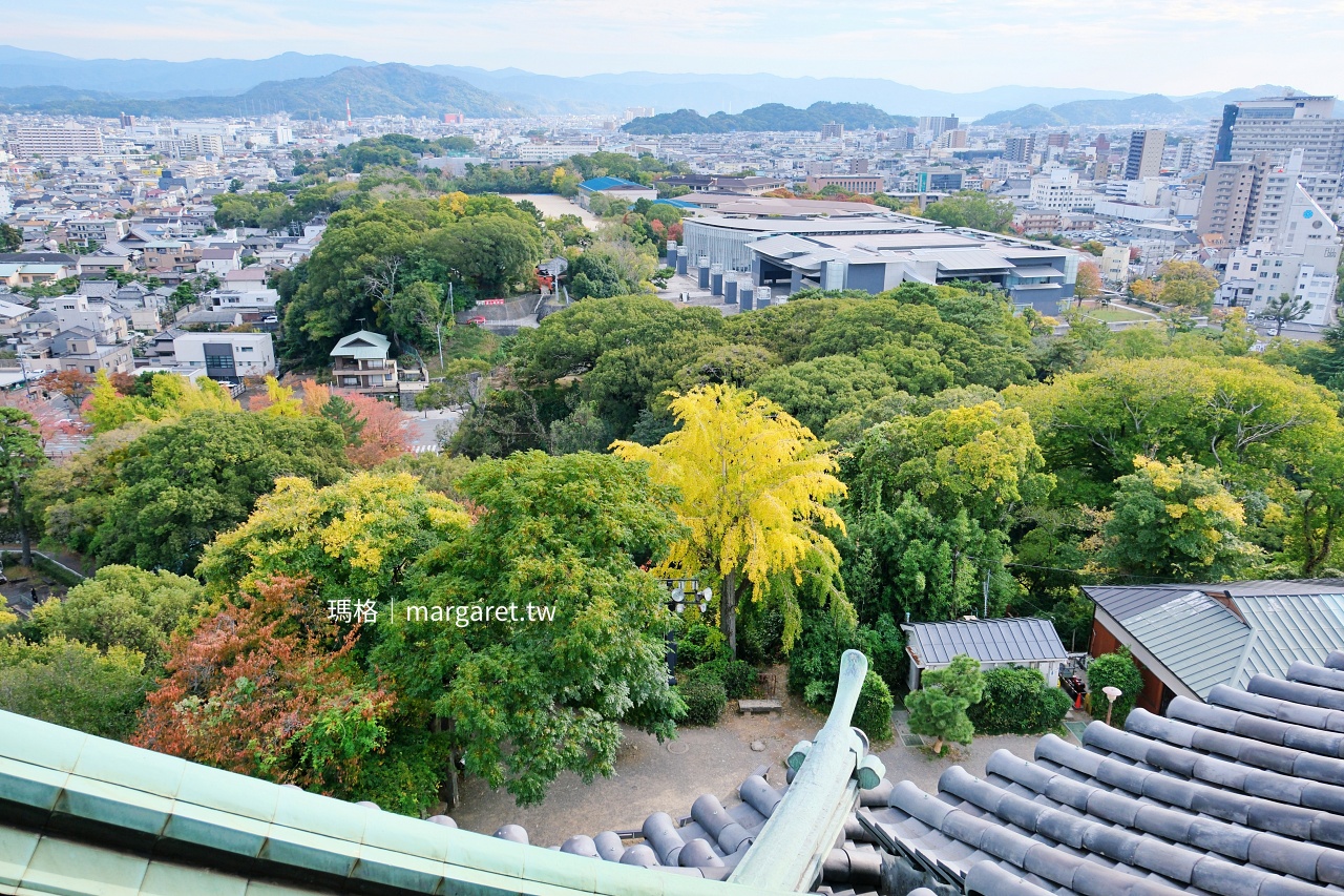 和歌山城。西之丸庭園浪漫紅葉季｜日本百名城、三大連立式平山城之一