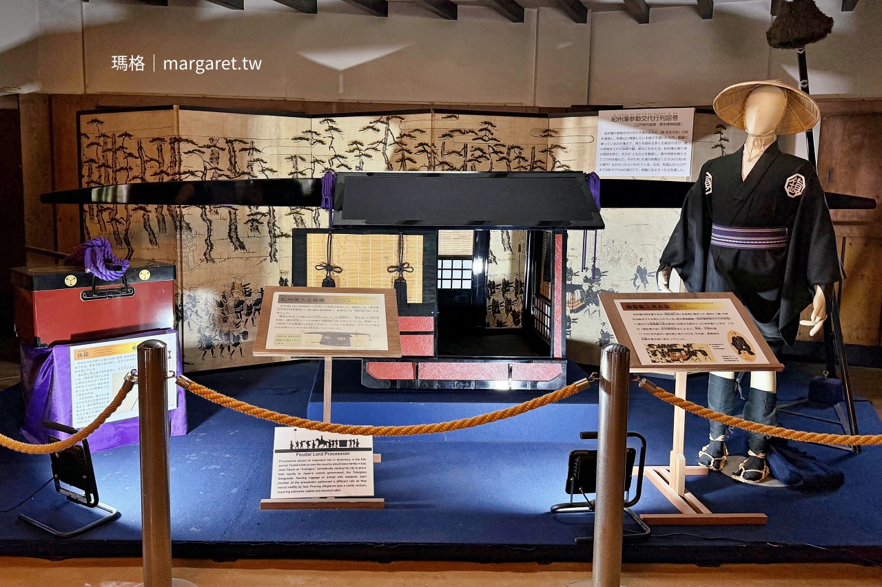 和歌山城。西之丸庭園浪漫紅葉季｜日本百名城、三大連立式平山城之一