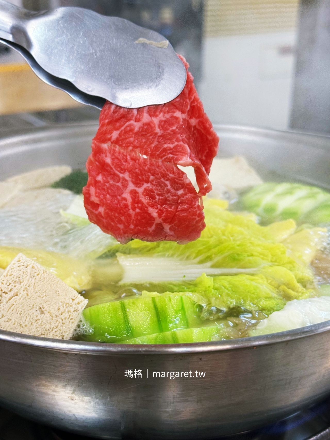 佳家汕頭火鍋店。屏東夜市三大沙茶爐之一｜與「新園」相比如何？