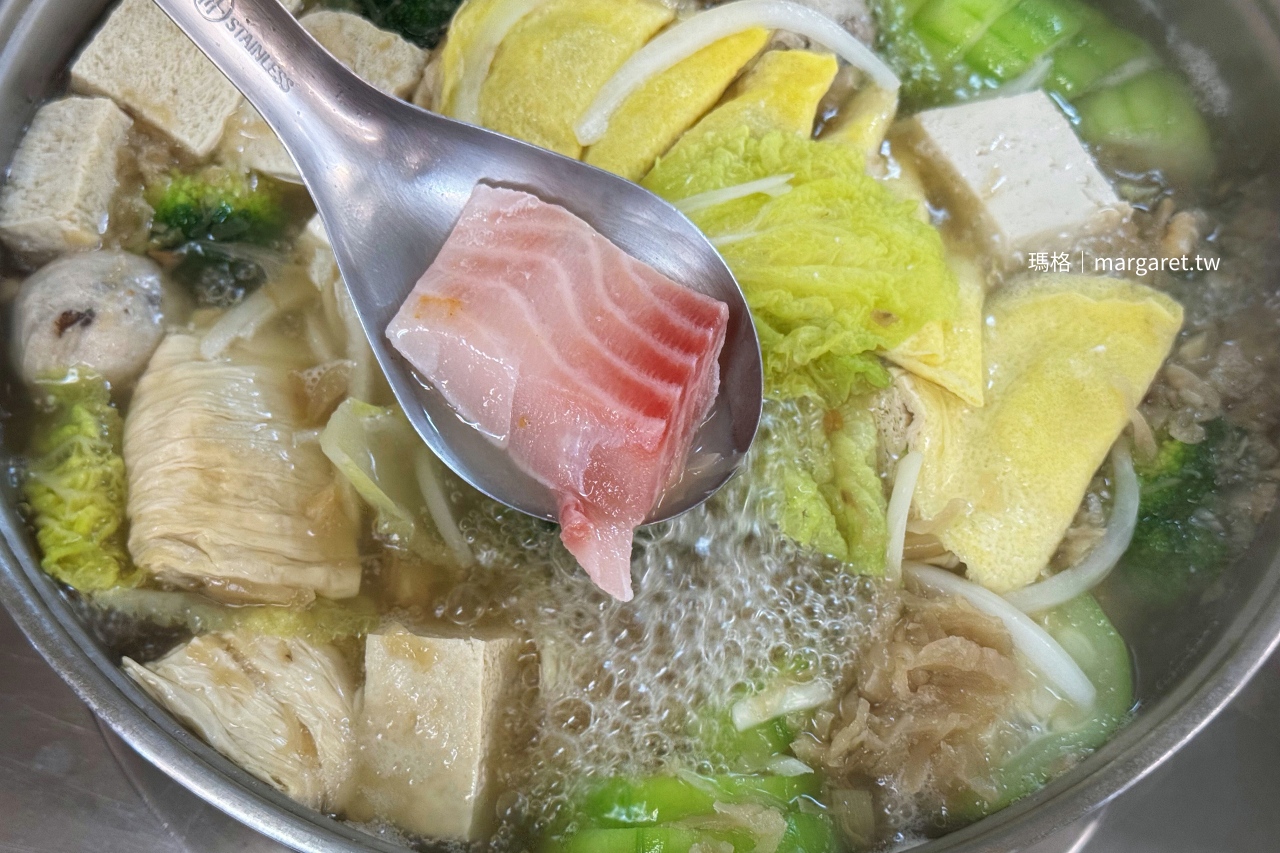 佳家汕頭火鍋店。屏東夜市三大沙茶爐之一｜與「新園」相比如何？