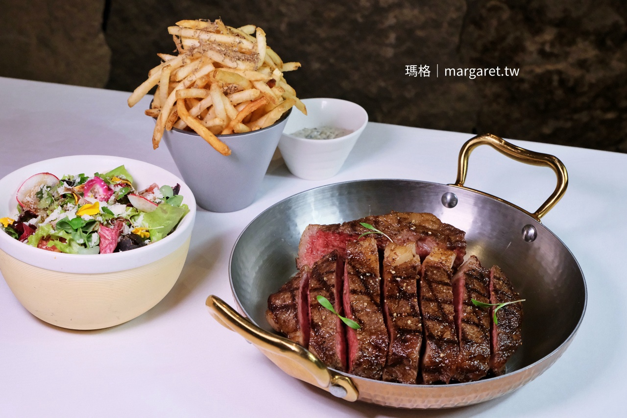 C'est Bon歐陸餐廳 雙人份肋眼牛排銅鍋盛裝
