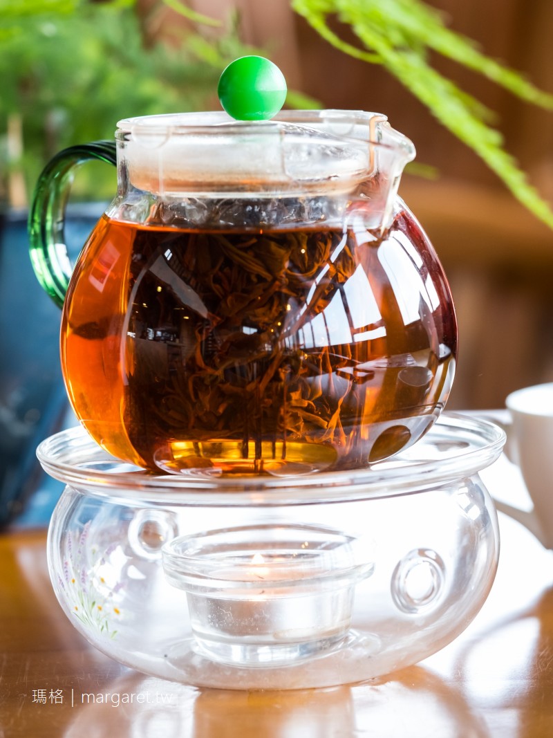 雲瀑茶棧。隙頂景觀茶屋｜風味不俗的阿里山紅茶