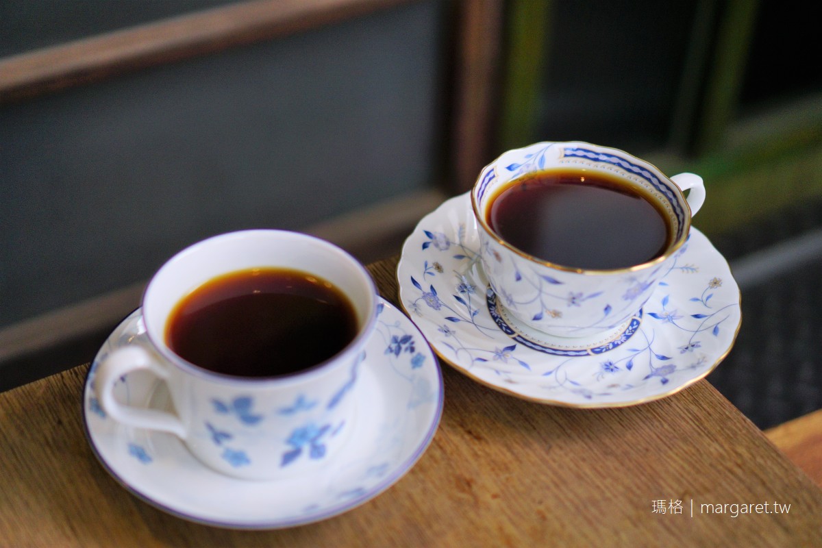 Yosano Coffee。与謝野｜台中直火烘焙咖啡。虹吸式萃取