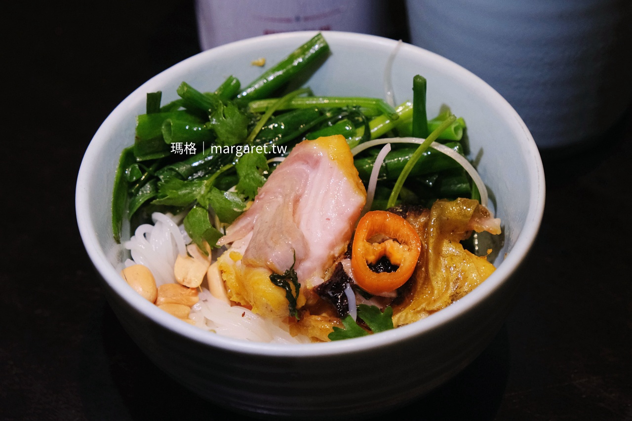 河內 Chả Cá 一碗米線鱧魚蒔蘿香菜花生與蝦醬