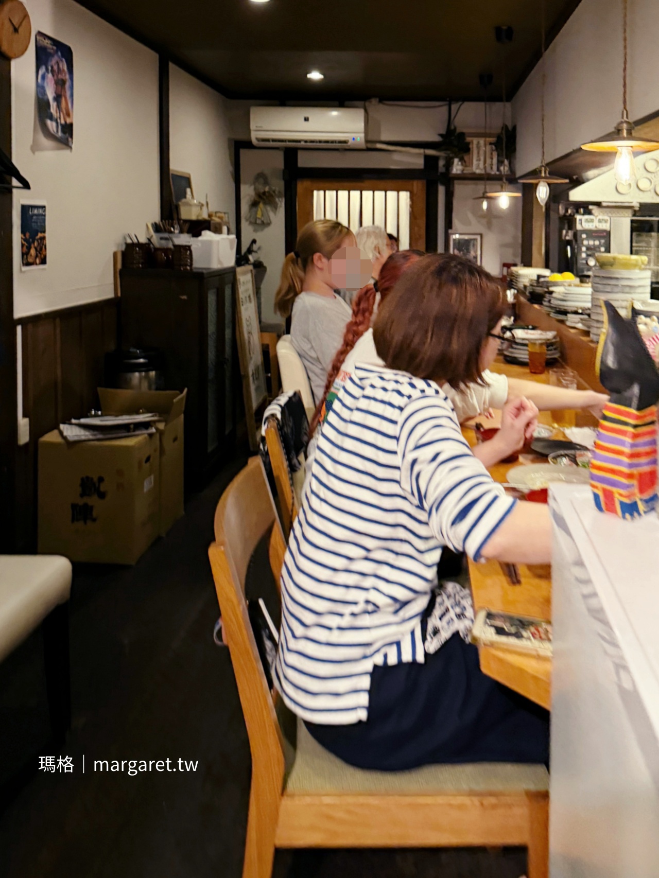 高松 Kitchen orso 店內空間 吧台與小酒館座位