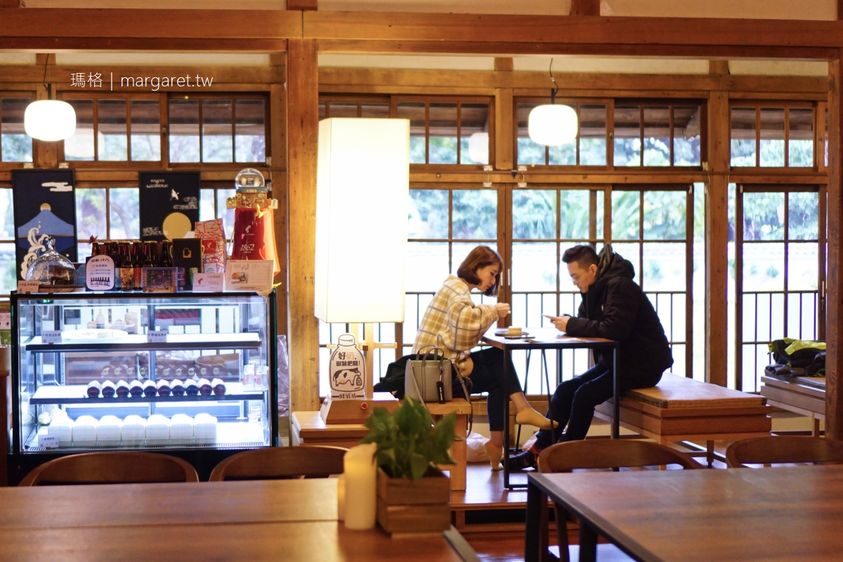 昭和J18。在檜木建造的日本神社喝咖啡｜公園裡的嘉義市史蹟資料館